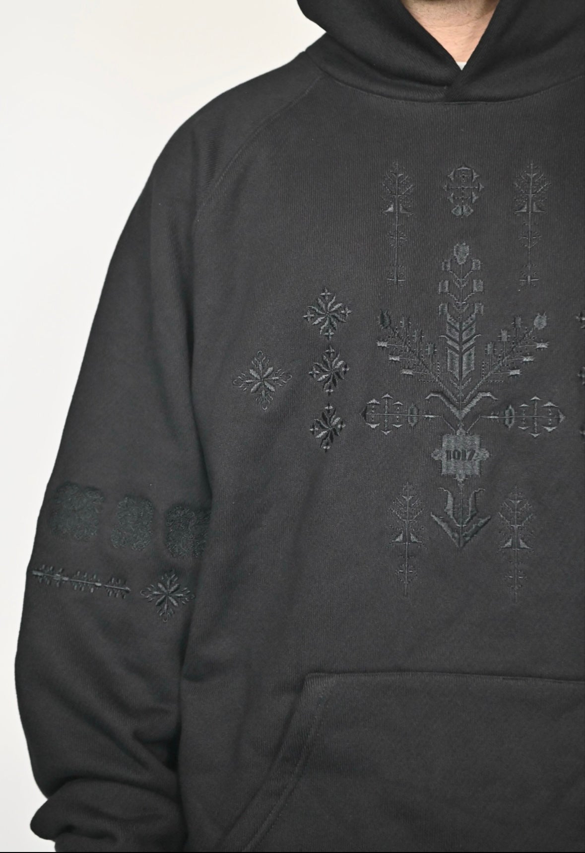 Embroidered Heavyweight Hoodie (unisex)
